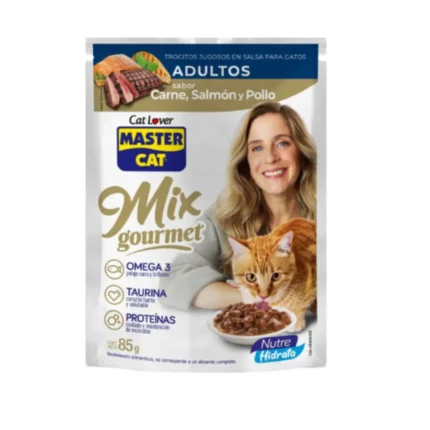 Master Cat Trocitos Jugosos 85g - Mix Carne, Salmón y Pollo